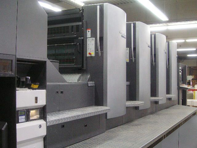 四色機(jī)